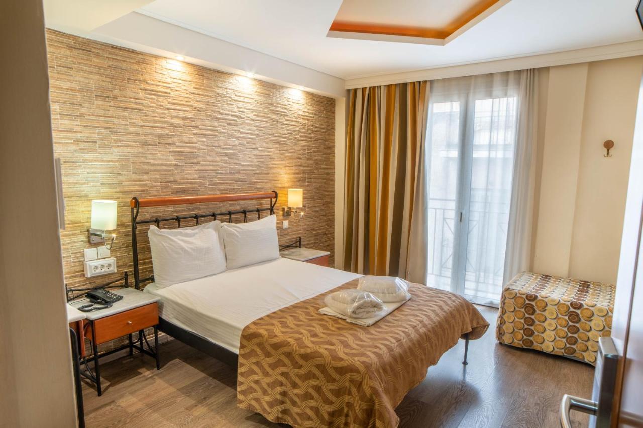 Argo Hotel Piraeus Exterior photo