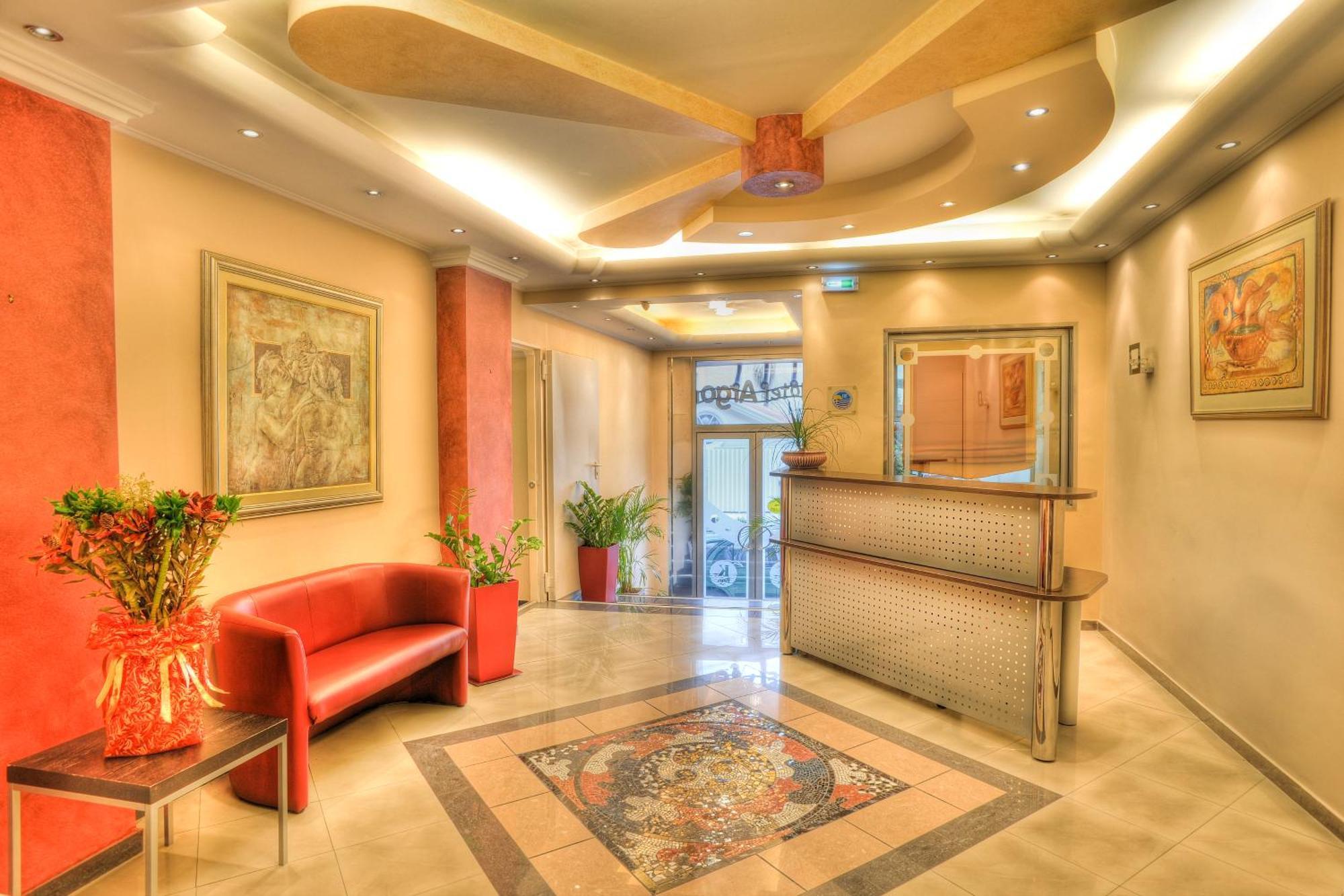 Argo Hotel Piraeus Exterior photo