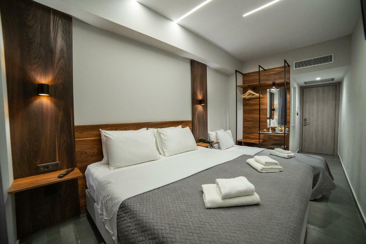 Argo Hotel Piraeus Exterior photo